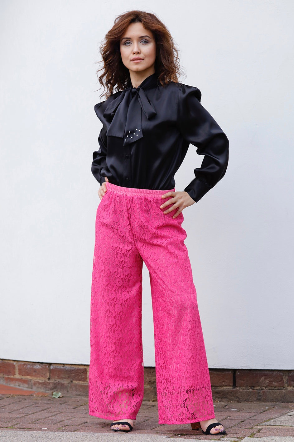 GIORGIA TROUSERS IN FUCHSIA LACE
