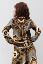 Load image into Gallery viewer, LINDA BLOUSE IN SILK SATIN